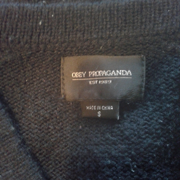 Obey Black and Gray Abstract Print Cardigan - Picture 3 of 3